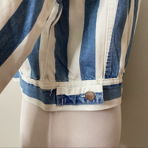 NWT Forever 21 Denim Jacket - Blue and White - Picture 9 of 11